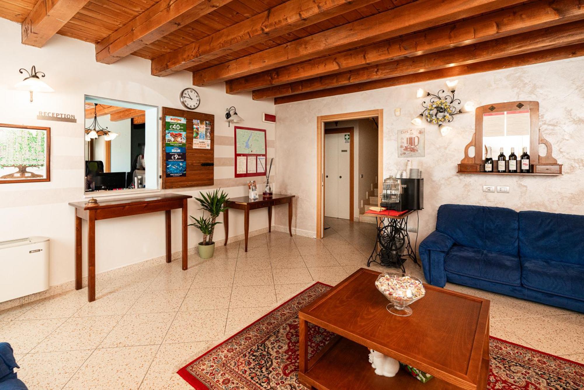 Agriturismo Dei Grippi Sona Exterior foto