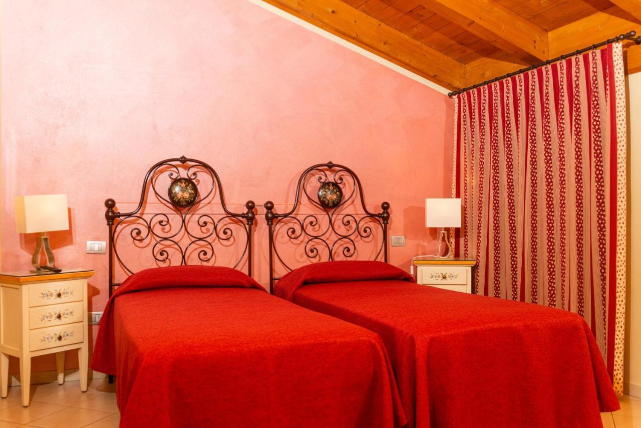 Agriturismo Dei Grippi Sona Exterior foto