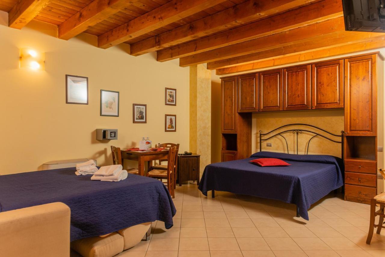 Agriturismo Dei Grippi Sona Exterior foto