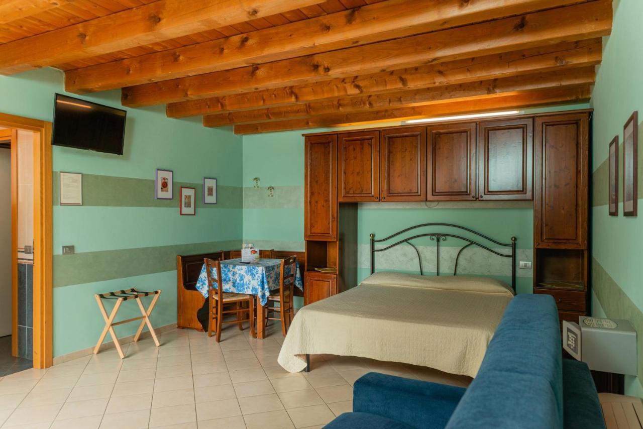 Agriturismo Dei Grippi Sona Exterior foto